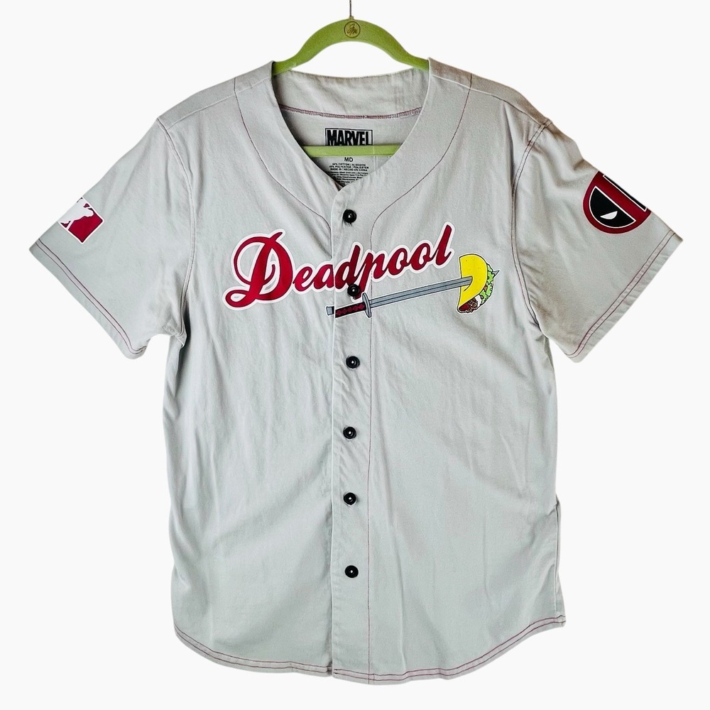 Marvel‎ Comics Deadpool Baseball Jersey Mens Size Medium Gray Taco Wilson #91
